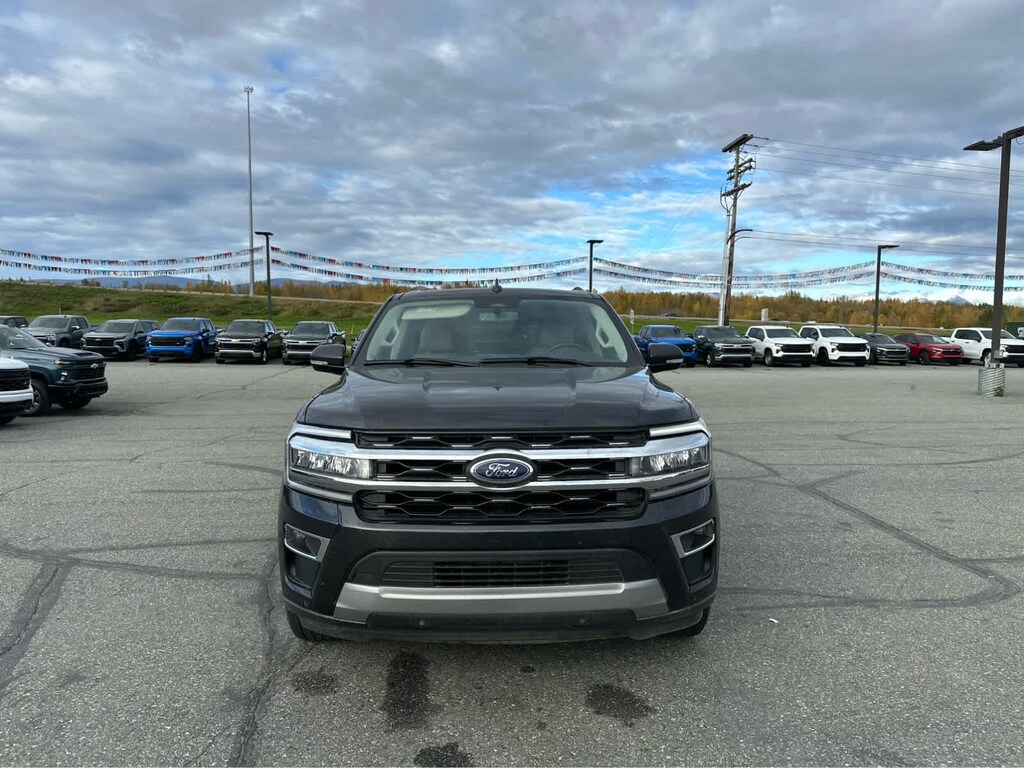 Used 2024 Ford Expedition Limited