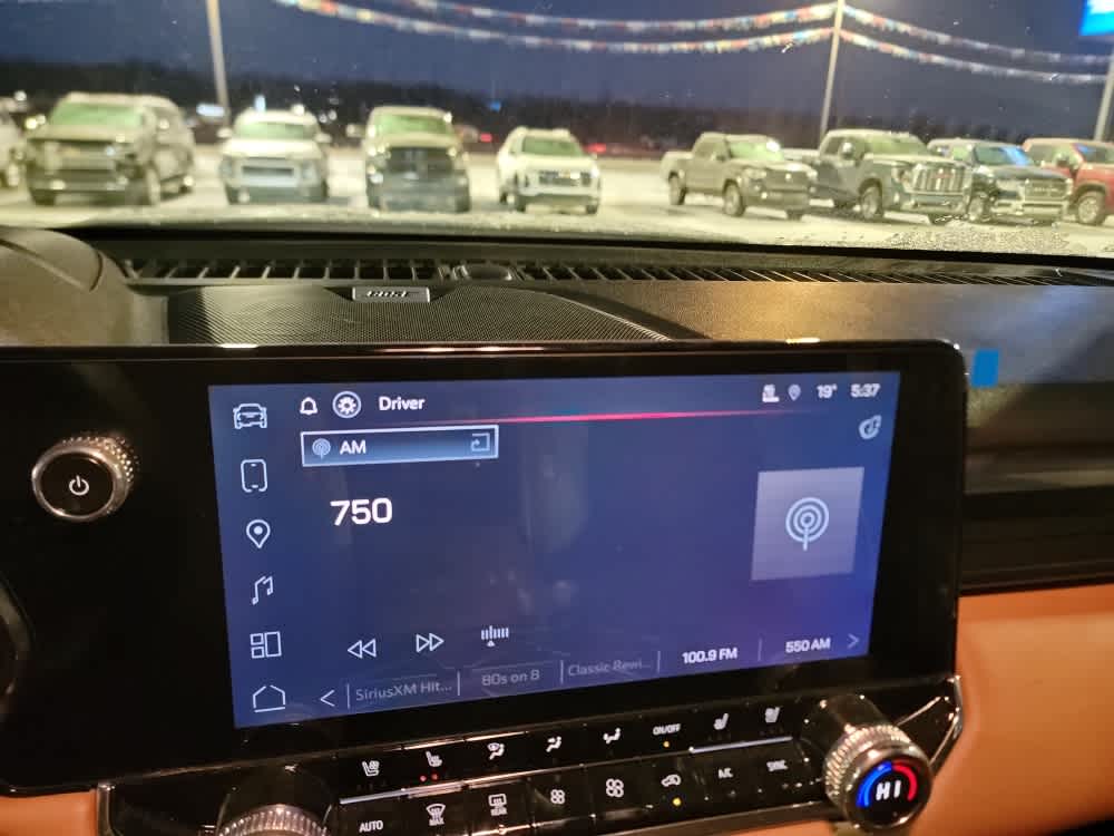 Thumbnail: 2025 GMC Canyon - 15