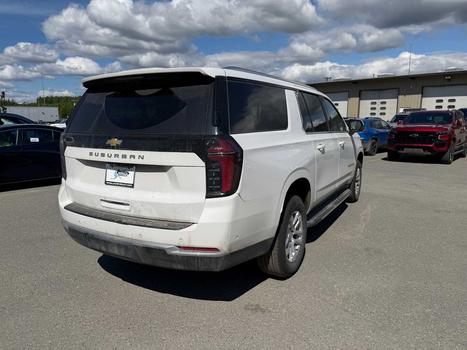 Thumbnail: 2025 Chevrolet Suburban - 8