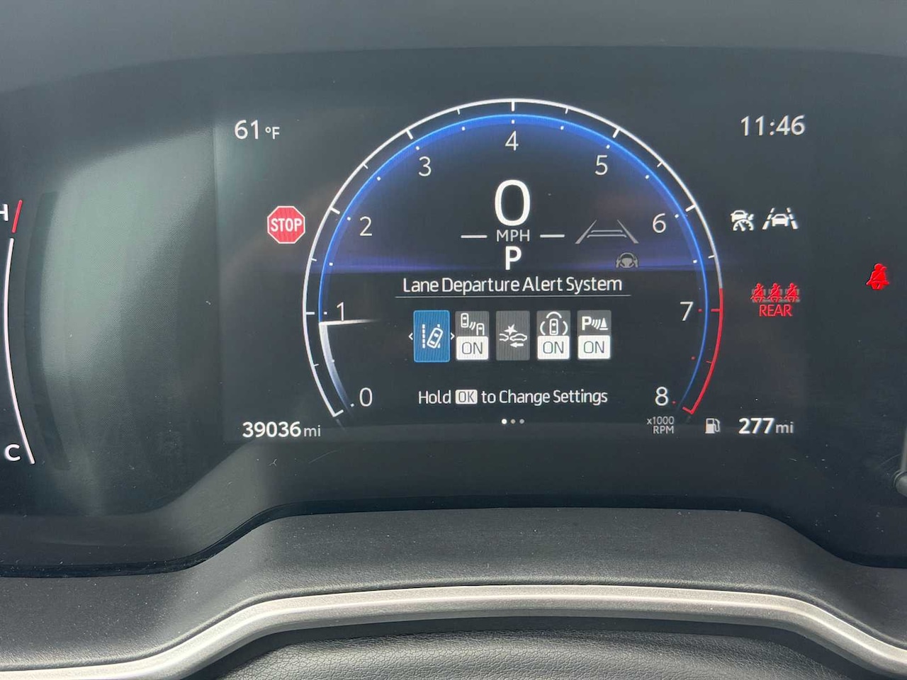 2024 Toyota Corolla Cross XLE - Image 3