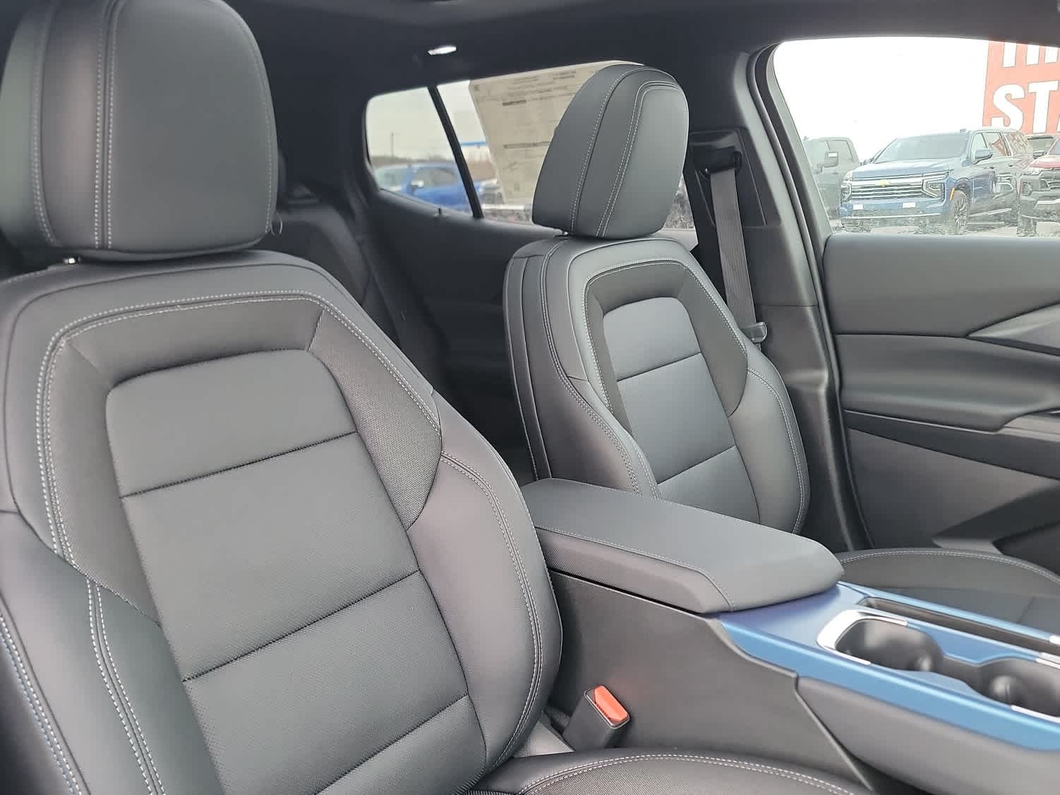 Thumbnail: 2025 Chevrolet Equinox - 19