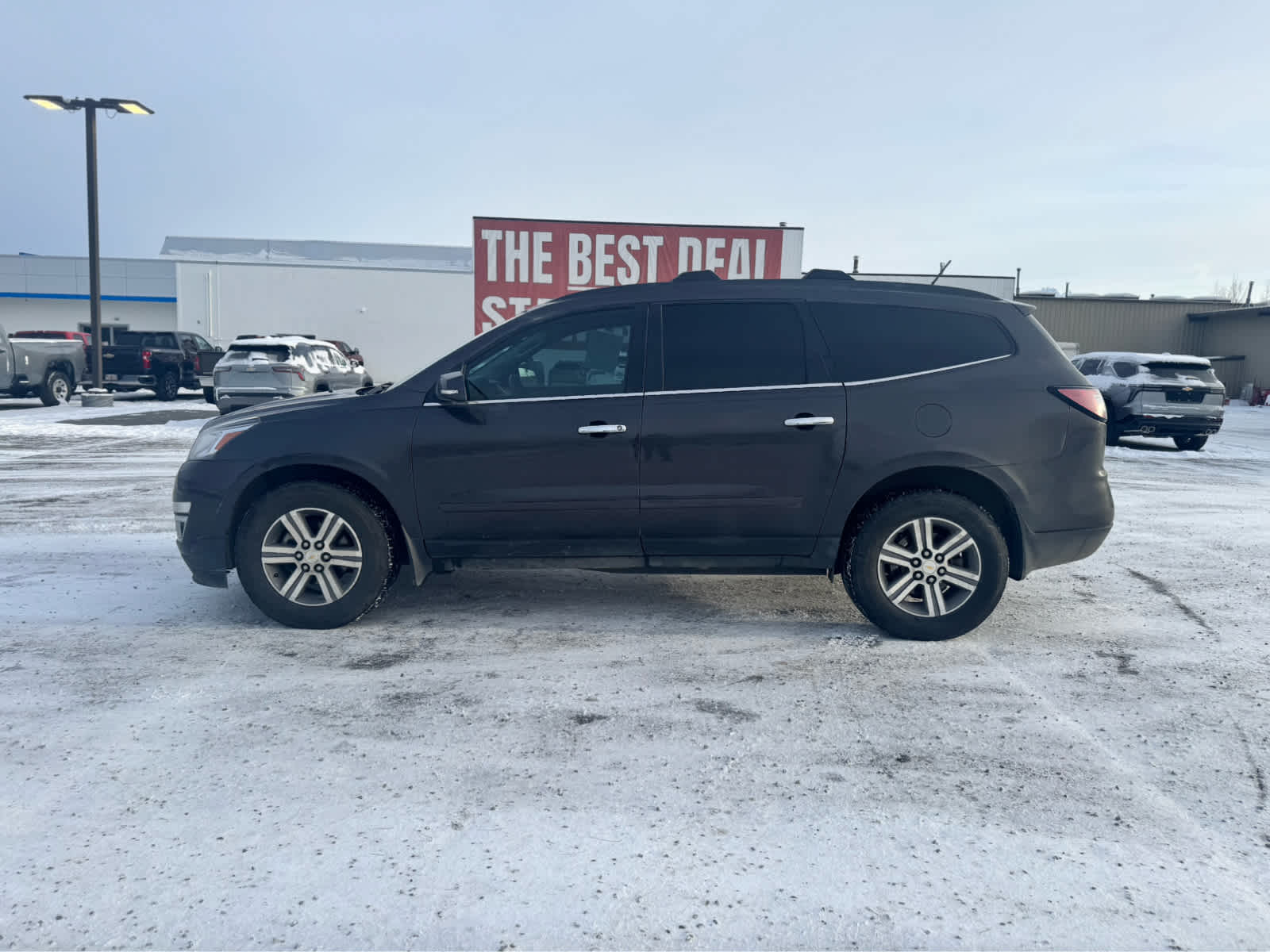 Used 2015 Chevrolet Traverse 2LT with VIN 1GNKVHKD9FJ227139 for sale in Wasilla, AK