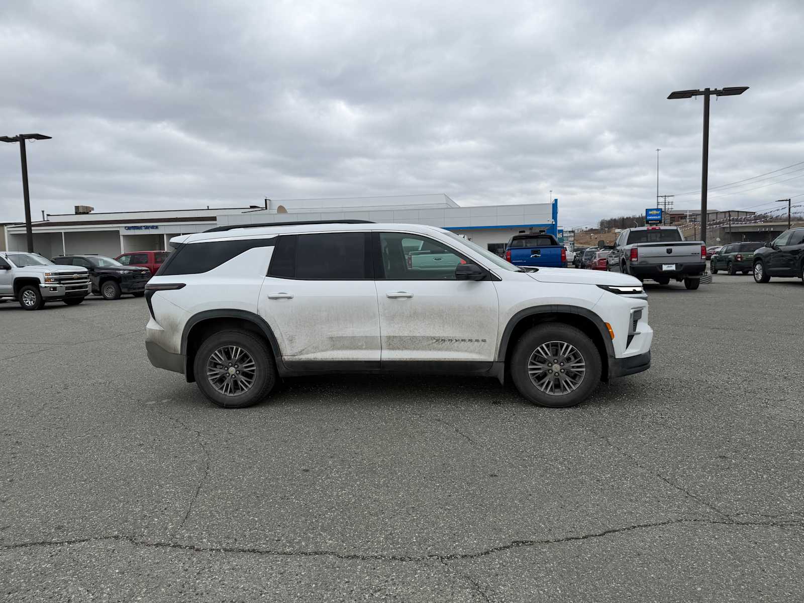 Thumbnail: 2026 Chevrolet Traverse - 6