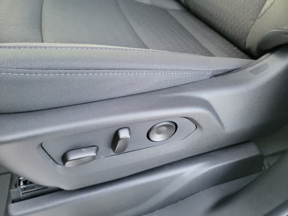 Thumbnail: 2026 Chevrolet Silverado 1500 - 11