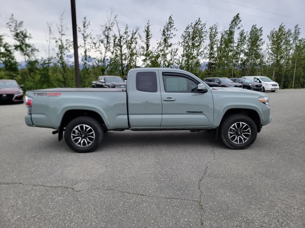 2022 Toyota Tacoma SR 6