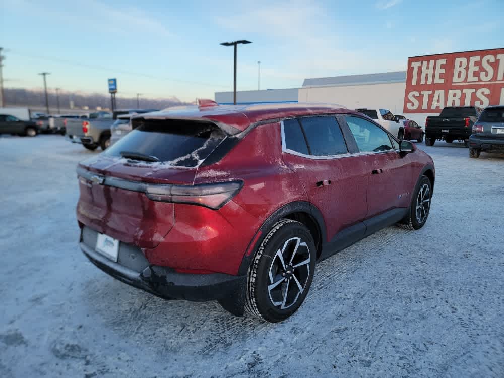 Thumbnail: 2026 Chevrolet Equinox - 5