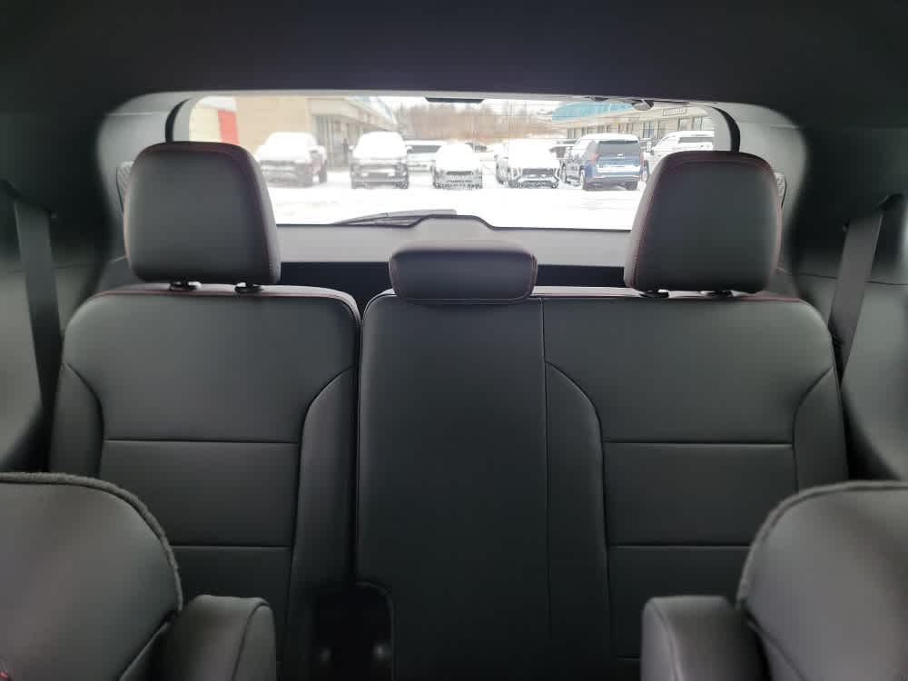 Thumbnail: 2026 Chevrolet Traverse - 21