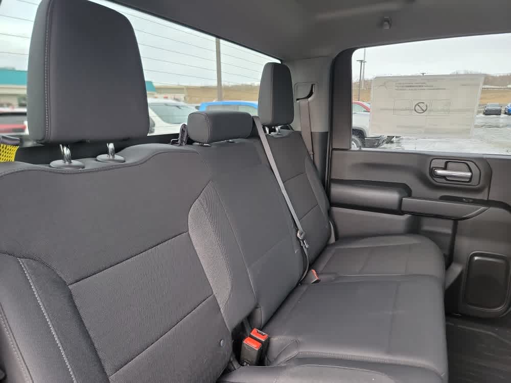 Thumbnail: 2026 Chevrolet Silverado 2500 - 19