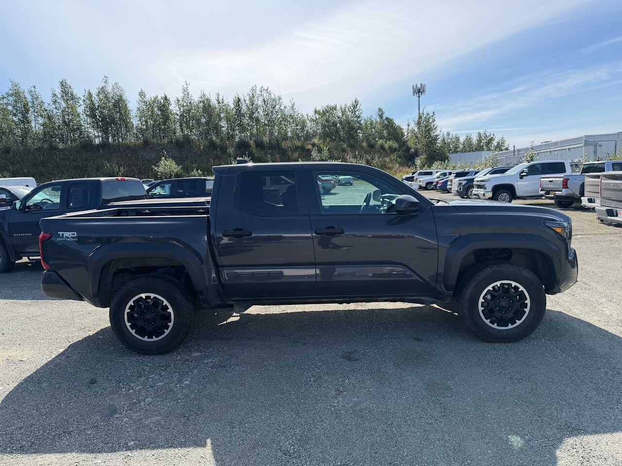 2024 Toyota Tacoma 4WD SR5 - Image 6
