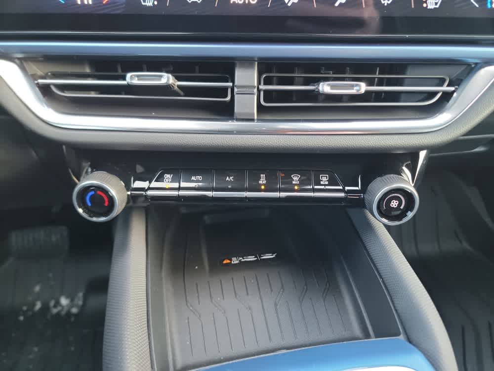 Thumbnail: 2026 Chevrolet Equinox - 17