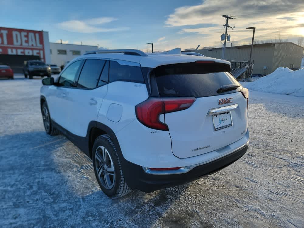 Thumbnail: 2020 GMC Terrain - 3