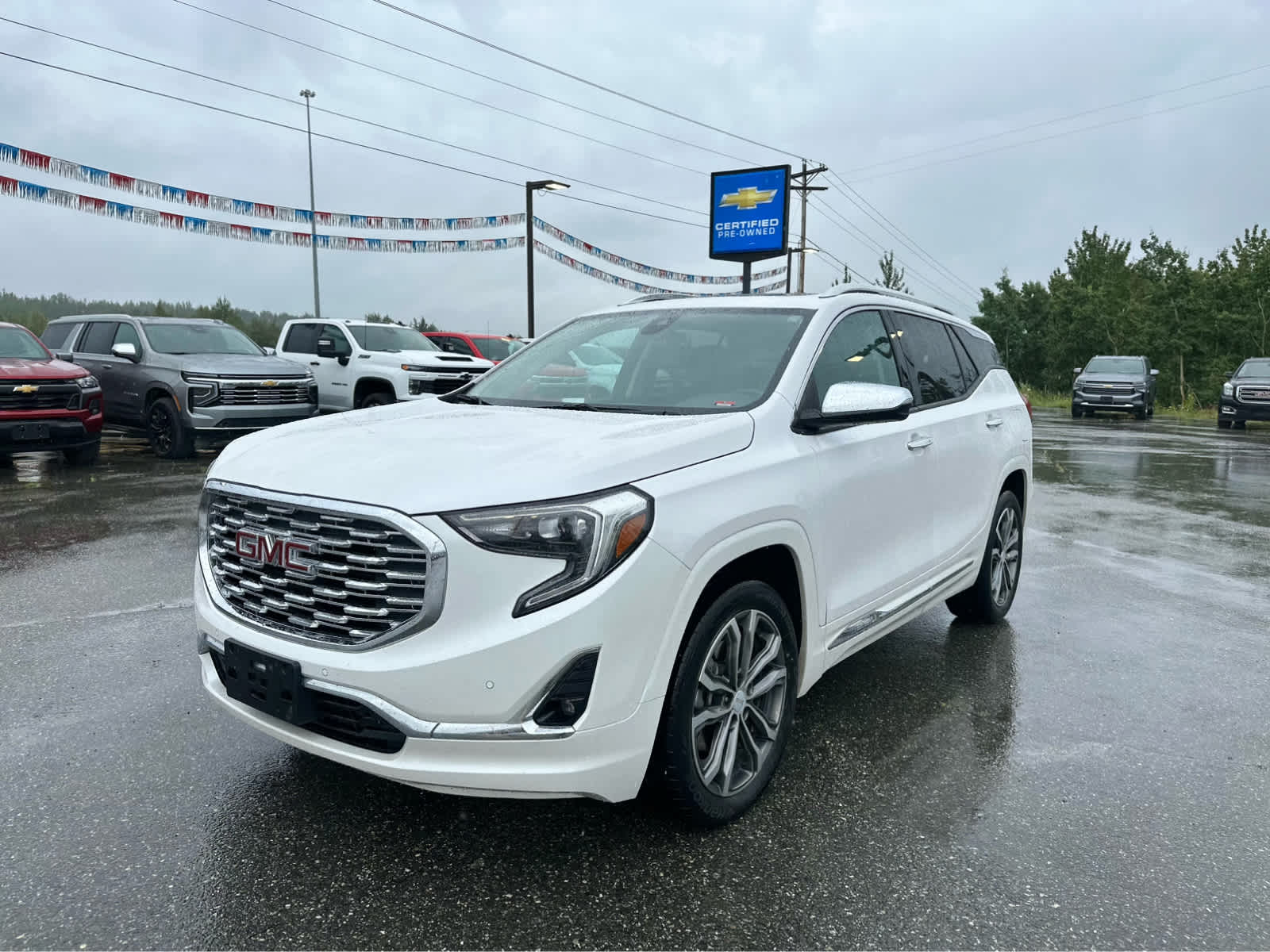 Thumbnail: 2020 GMC Terrain - 3