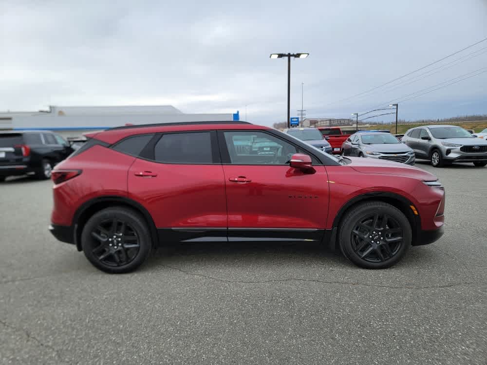 Thumbnail: 2025 Chevrolet Blazer - 6