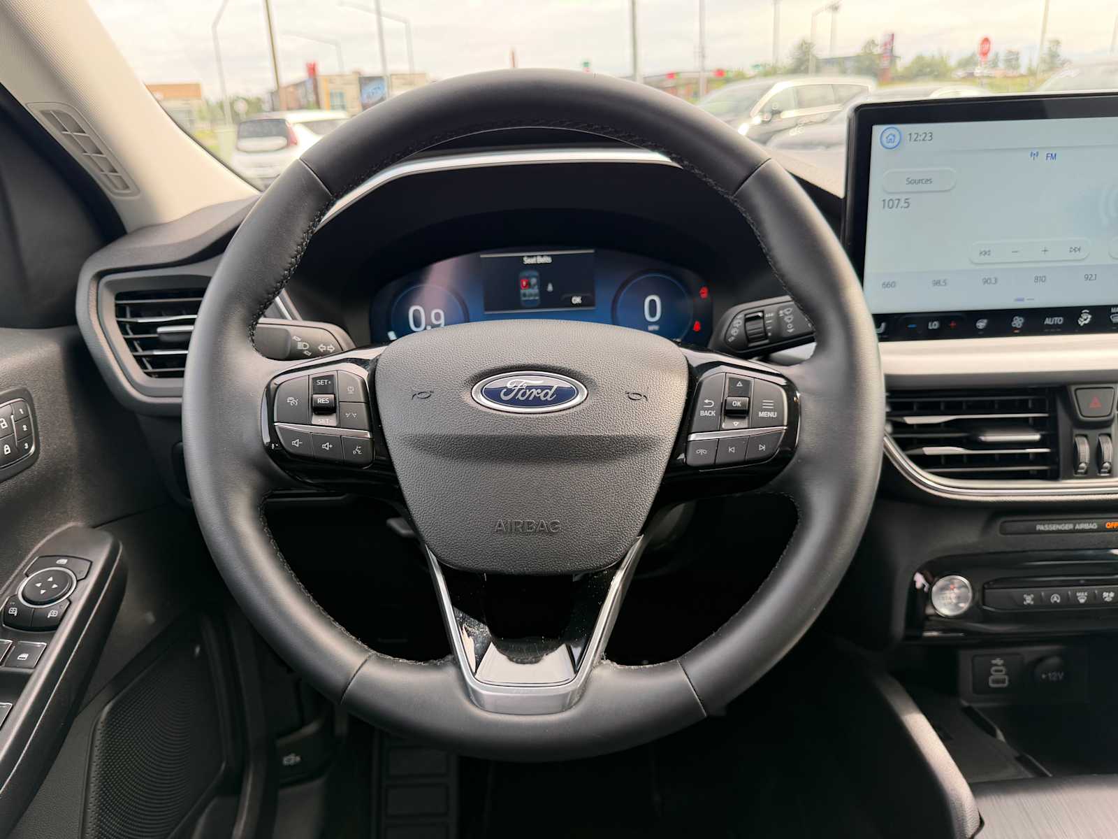 2025 Ford Escape Platinum - Photo 19