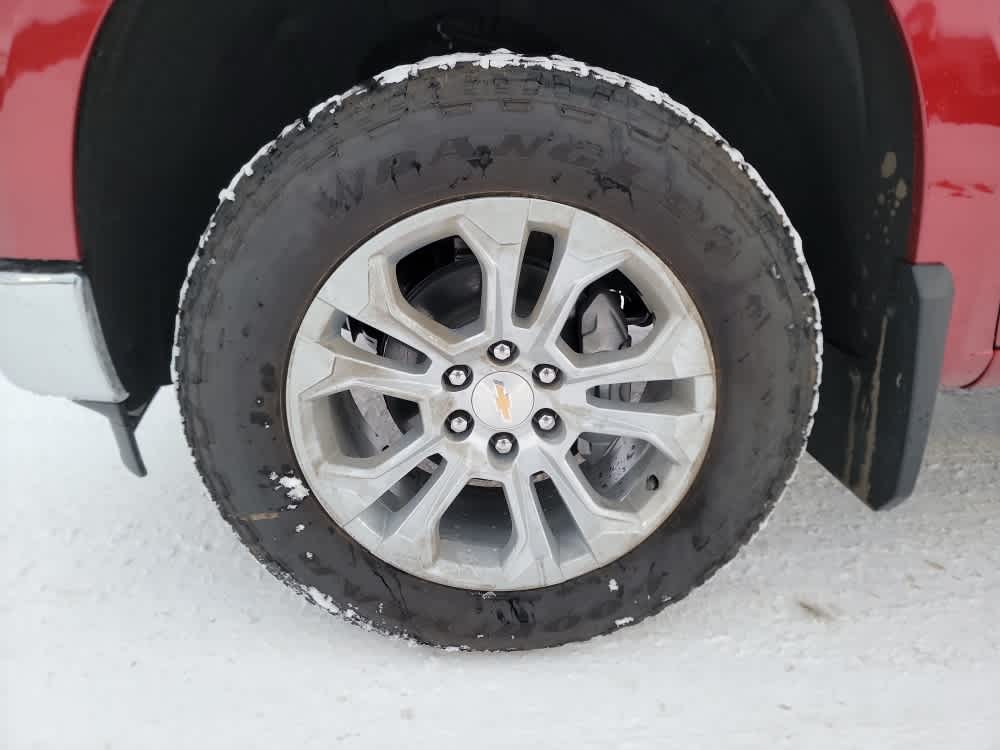 Thumbnail: 2026 Chevrolet Silverado 1500 - 9