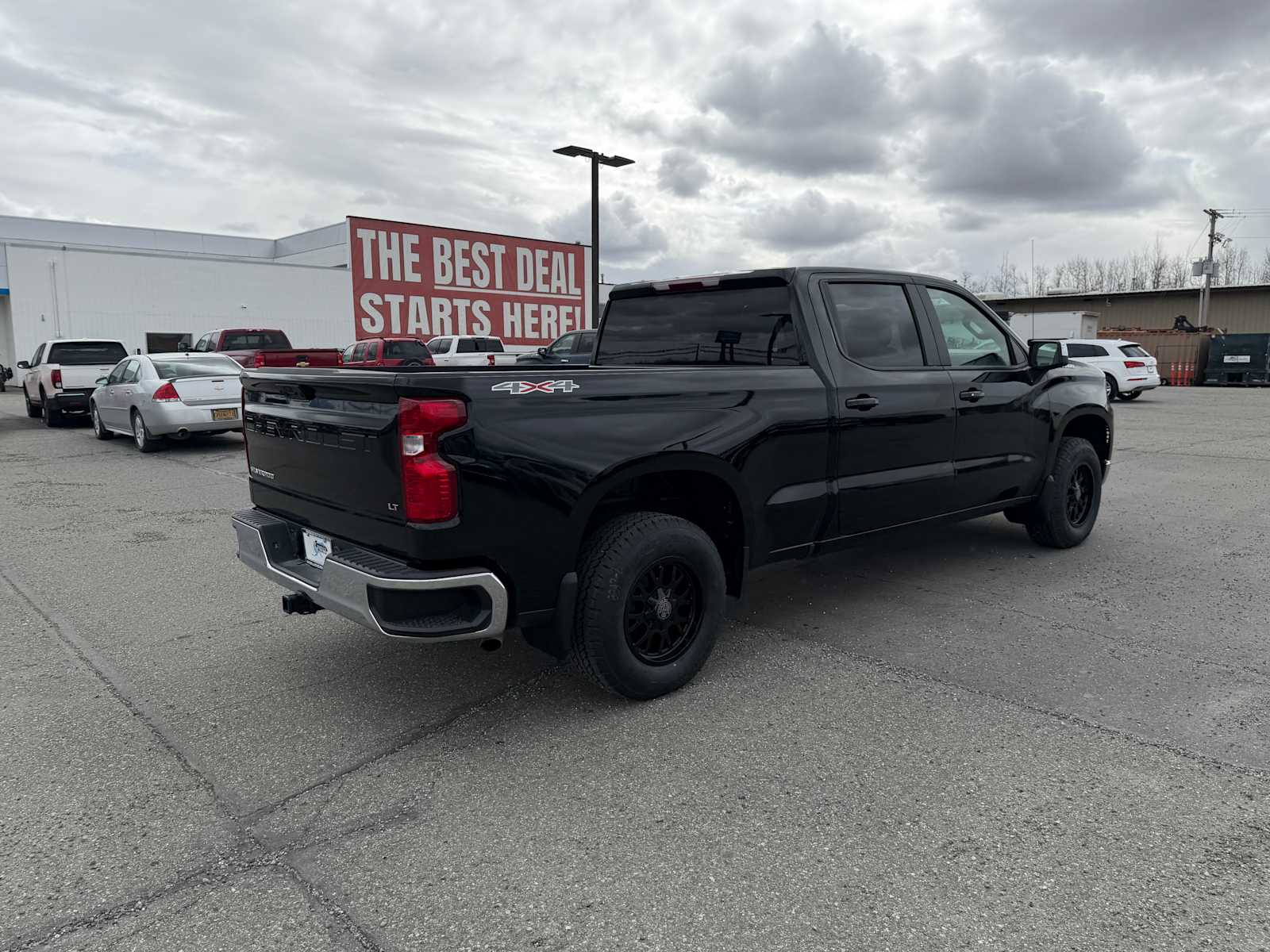 Thumbnail: 2026 Chevrolet Silverado 1500 - 13