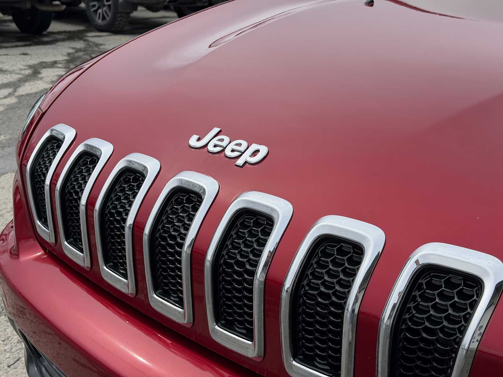 Thumbnail: 2015 Jeep Cherokee - 14