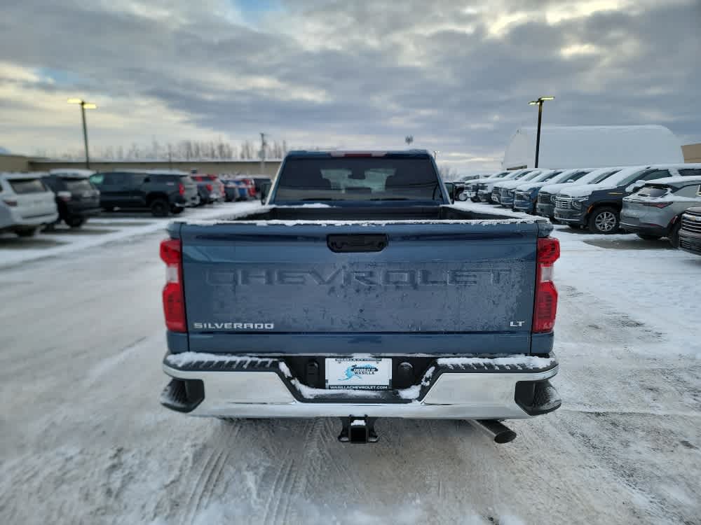 Thumbnail: 2026 Chevrolet Silverado 3500 - 4