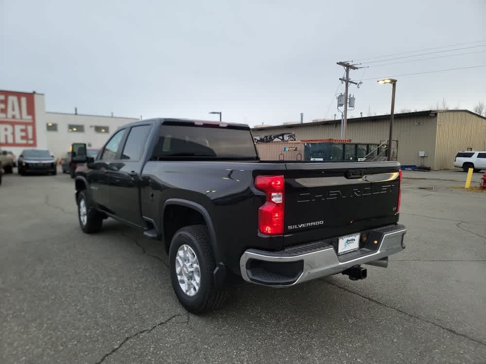 Thumbnail: 2026 Chevrolet Silverado 2500 - 3