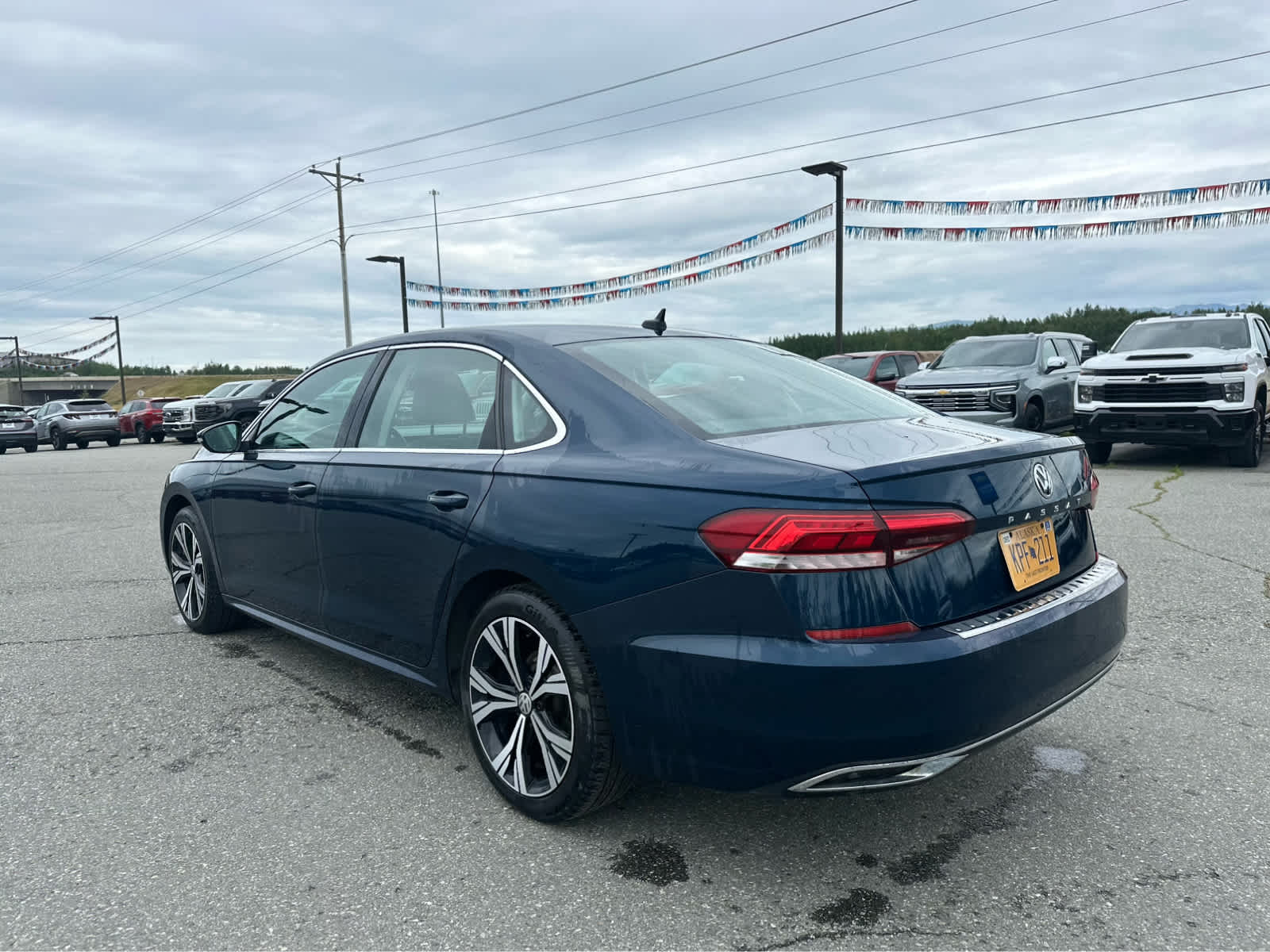 Thumbnail: 2022 Volkswagen Passat - 5