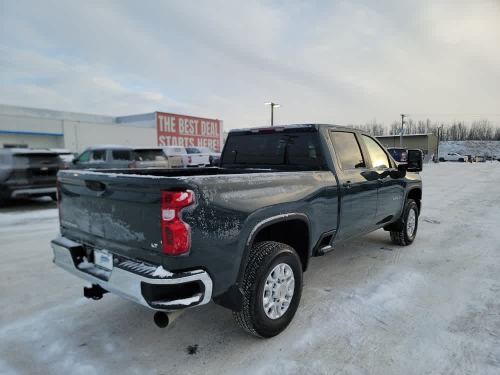 Thumbnail: 2026 Chevrolet Silverado 2500 - 5