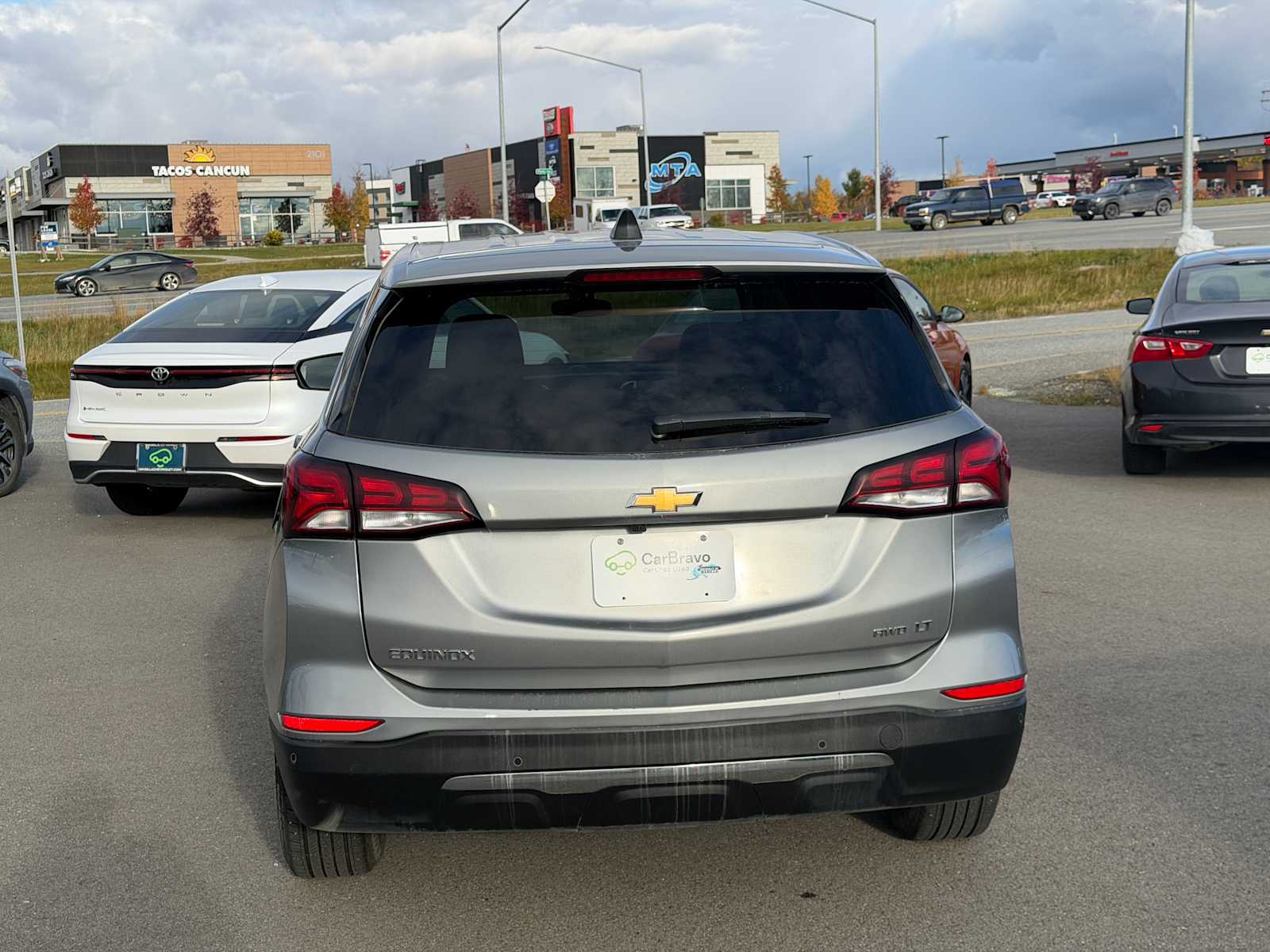 2024 Chevrolet Equinox LT - Photo 13