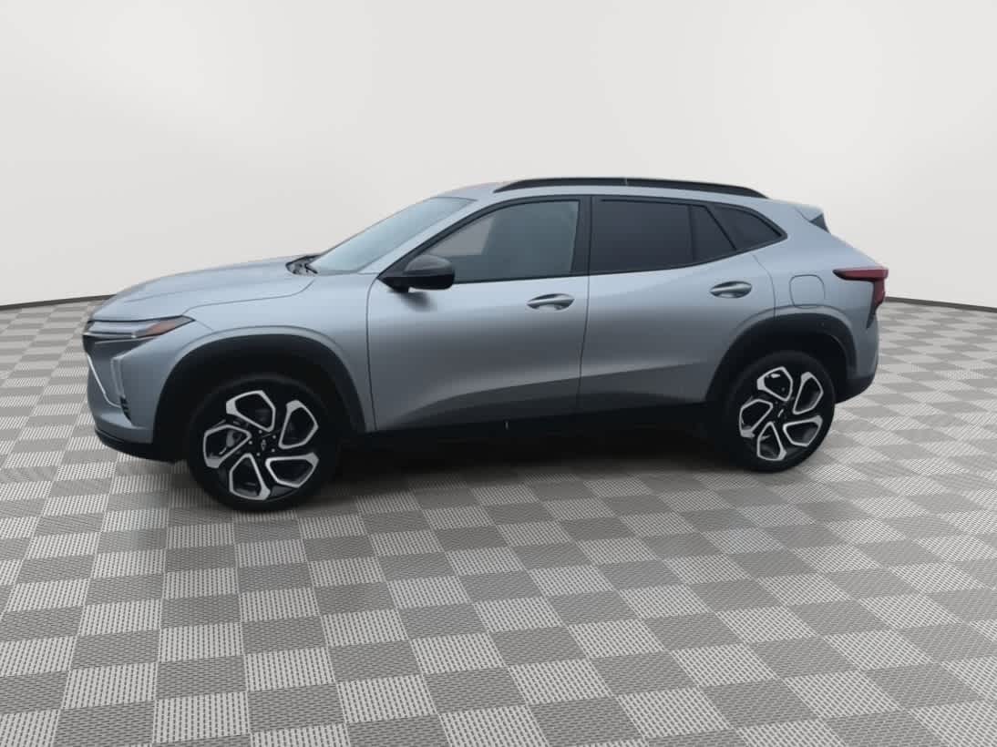 Thumbnail: 2025 Chevrolet Trax - 7