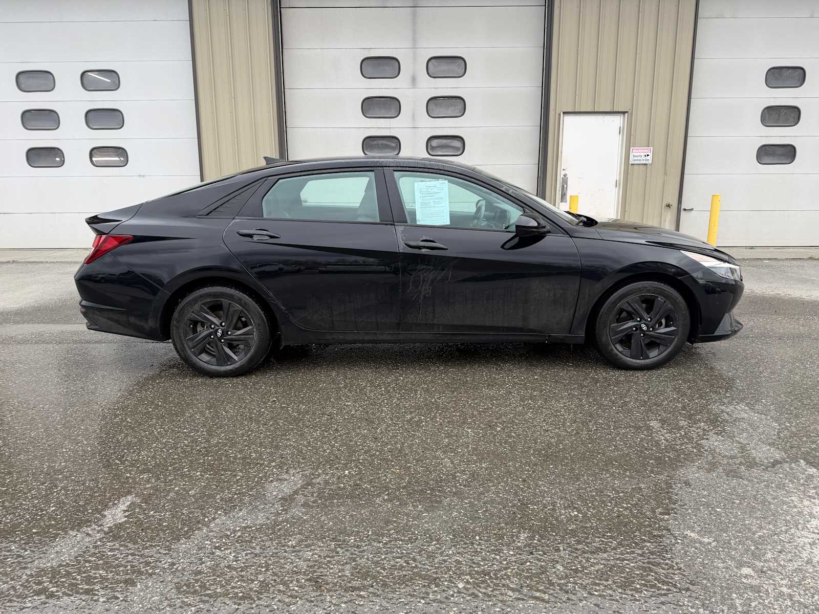 Thumbnail: 2023 Hyundai Elantra - 6