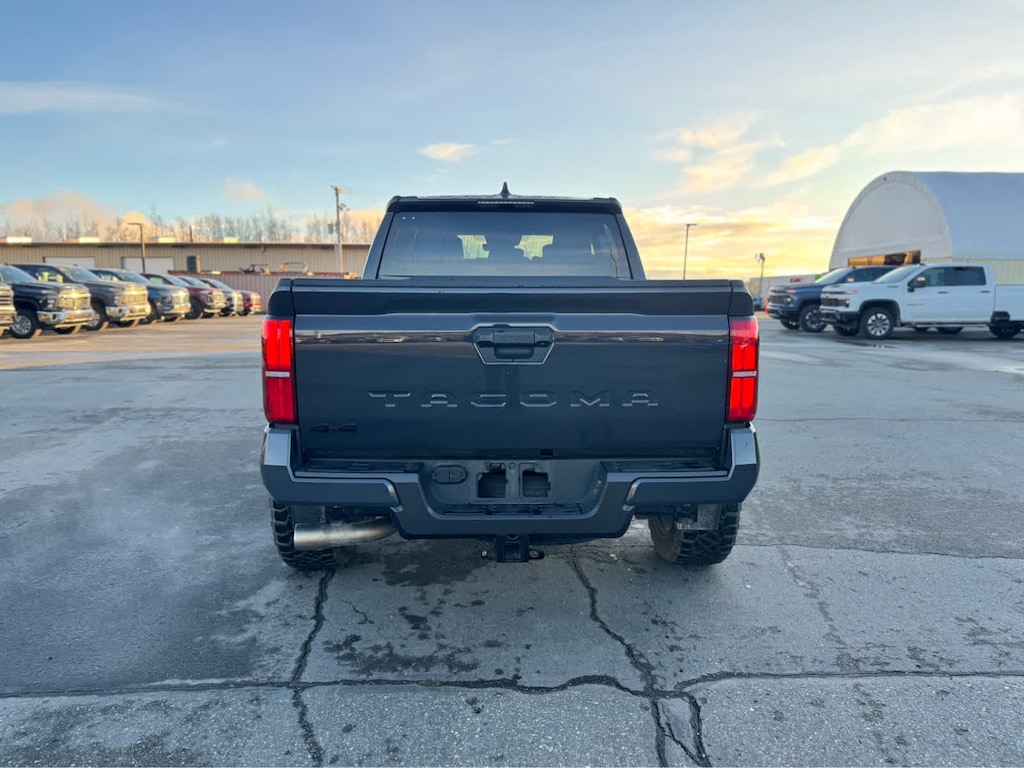 Used 2024 Toyota Tacoma 4WD SR5