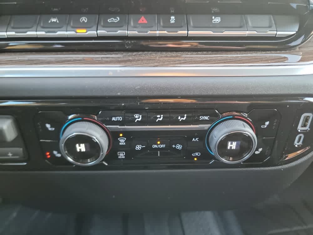 Thumbnail: 2026 Chevrolet Silverado 1500 - 17