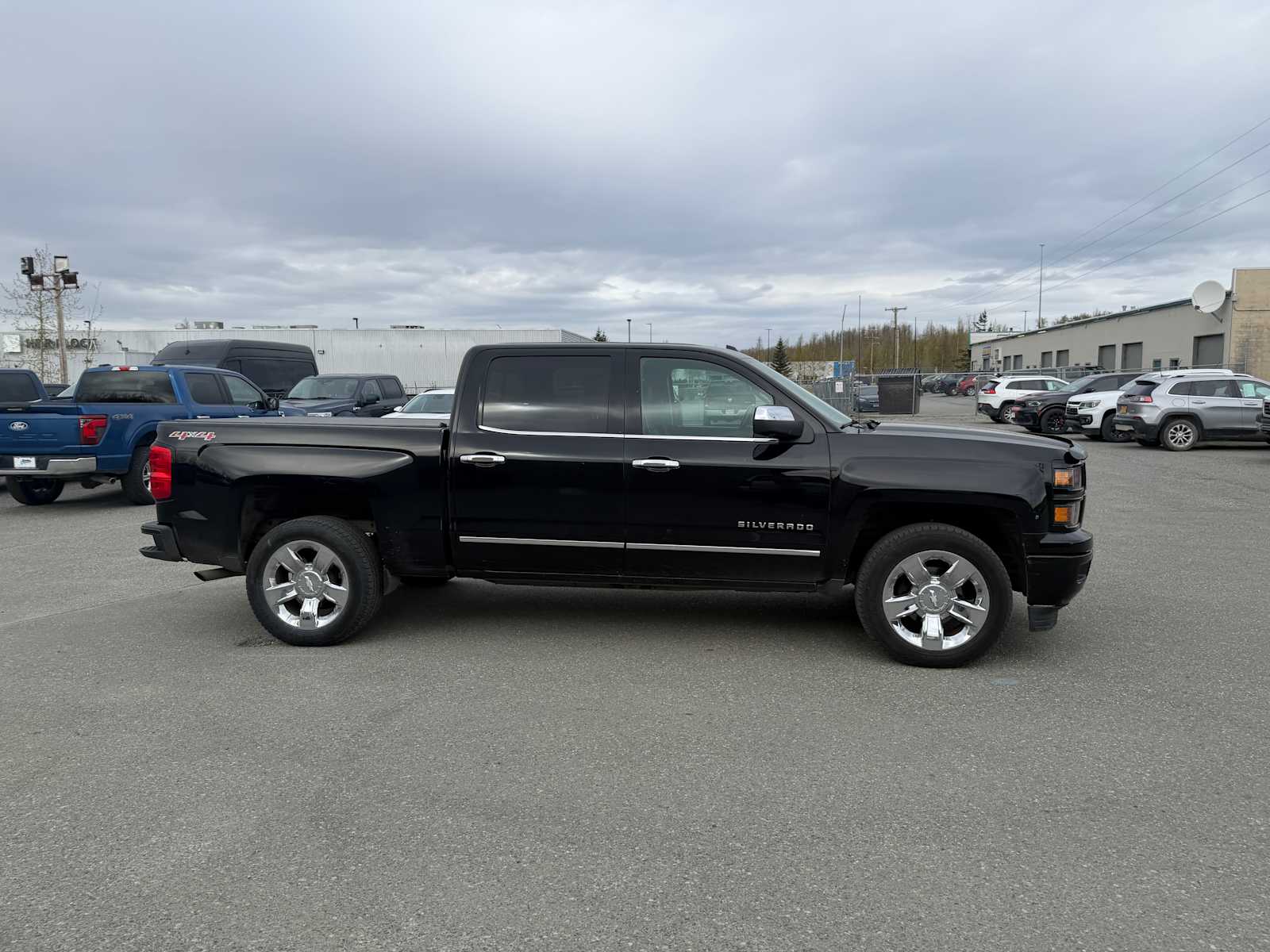 Thumbnail: 2015 Chevrolet Silverado 1500 - 6