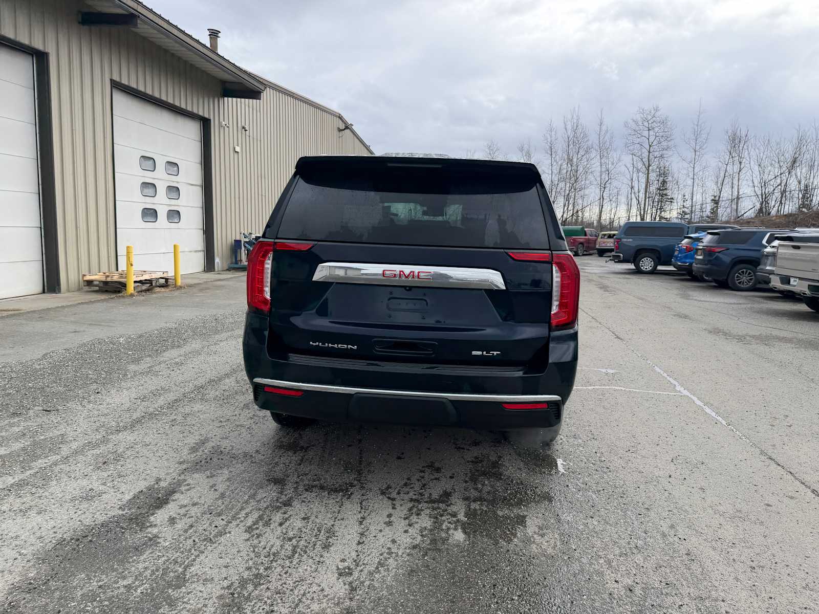 Thumbnail: 2023 GMC Yukon - 8