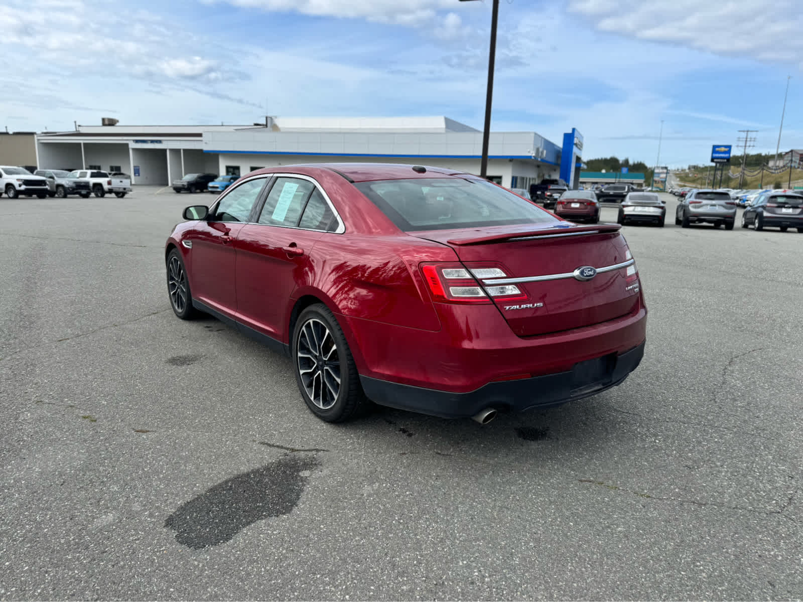 2019 Ford Taurus Limited photo 3
