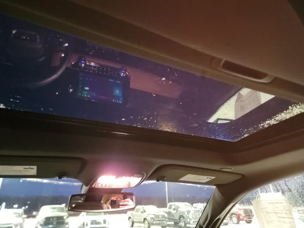 Thumbnail: 2025 GMC Canyon - 18