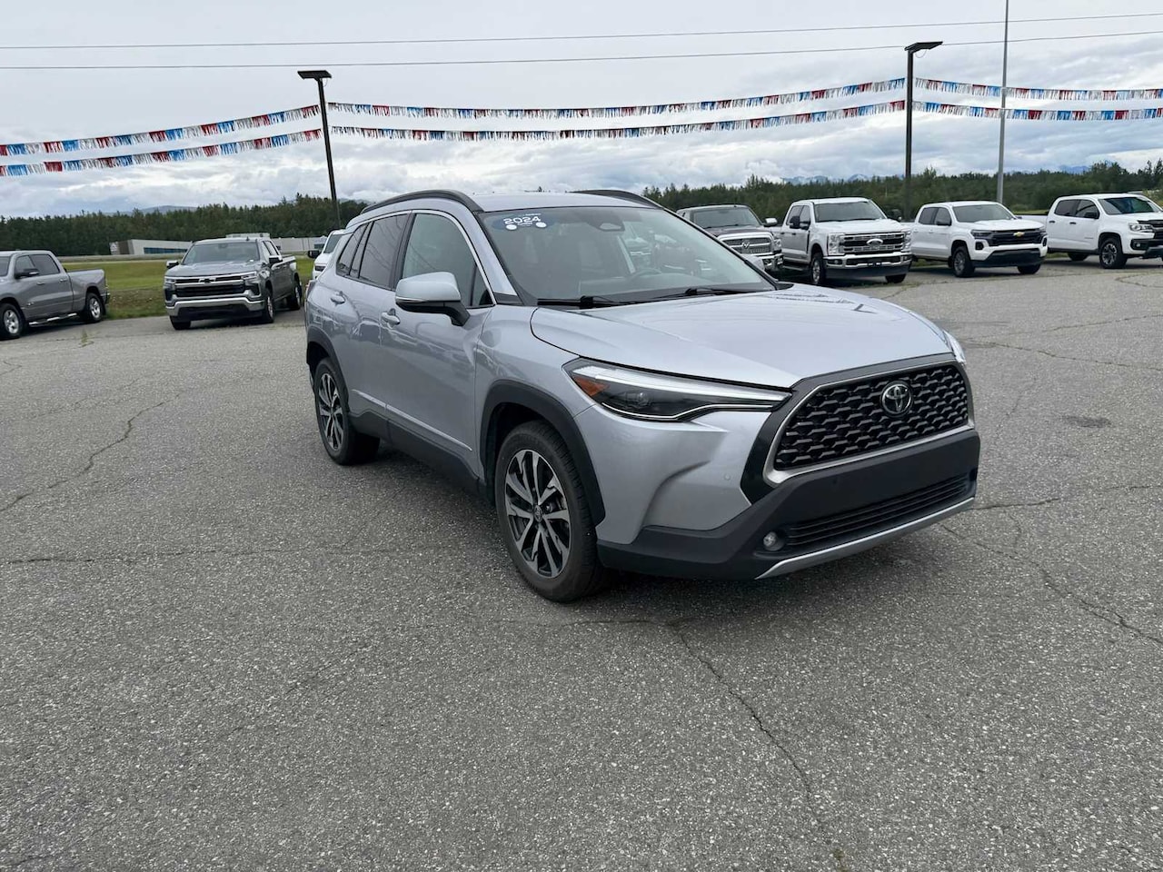 2024 Toyota Corolla Cross XLE - Image 11