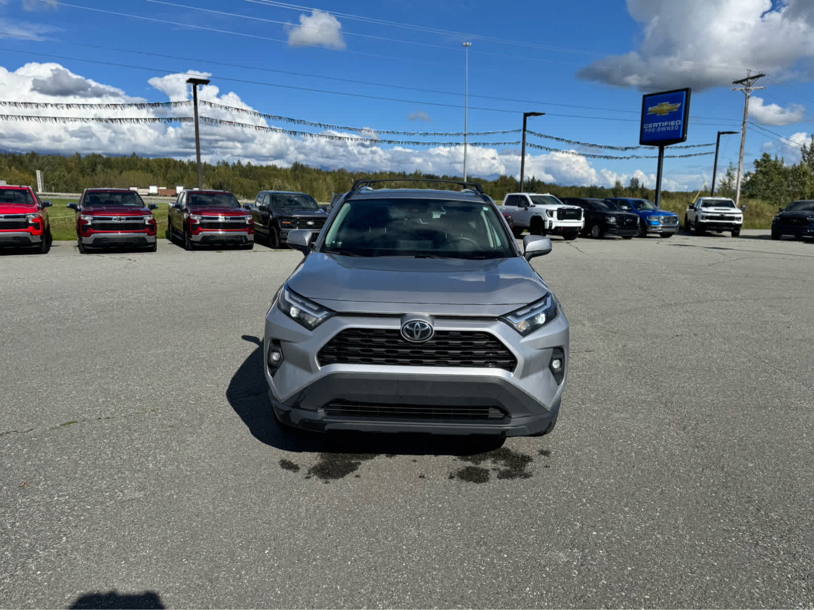 Thumbnail: 2023 Toyota RAV4 - 8
