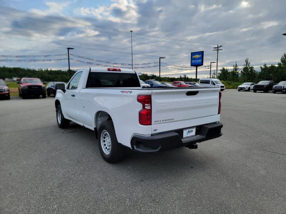 Thumbnail: 2025 Chevrolet Silverado 1500 - 3