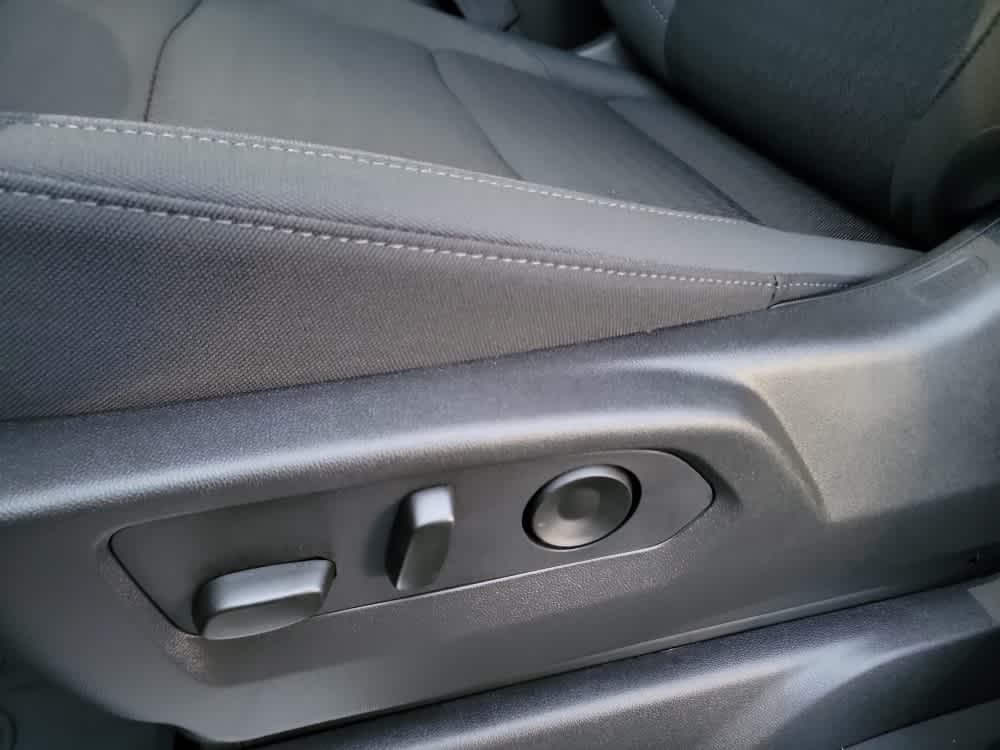 Thumbnail: 2026 Chevrolet Silverado 1500 - 11