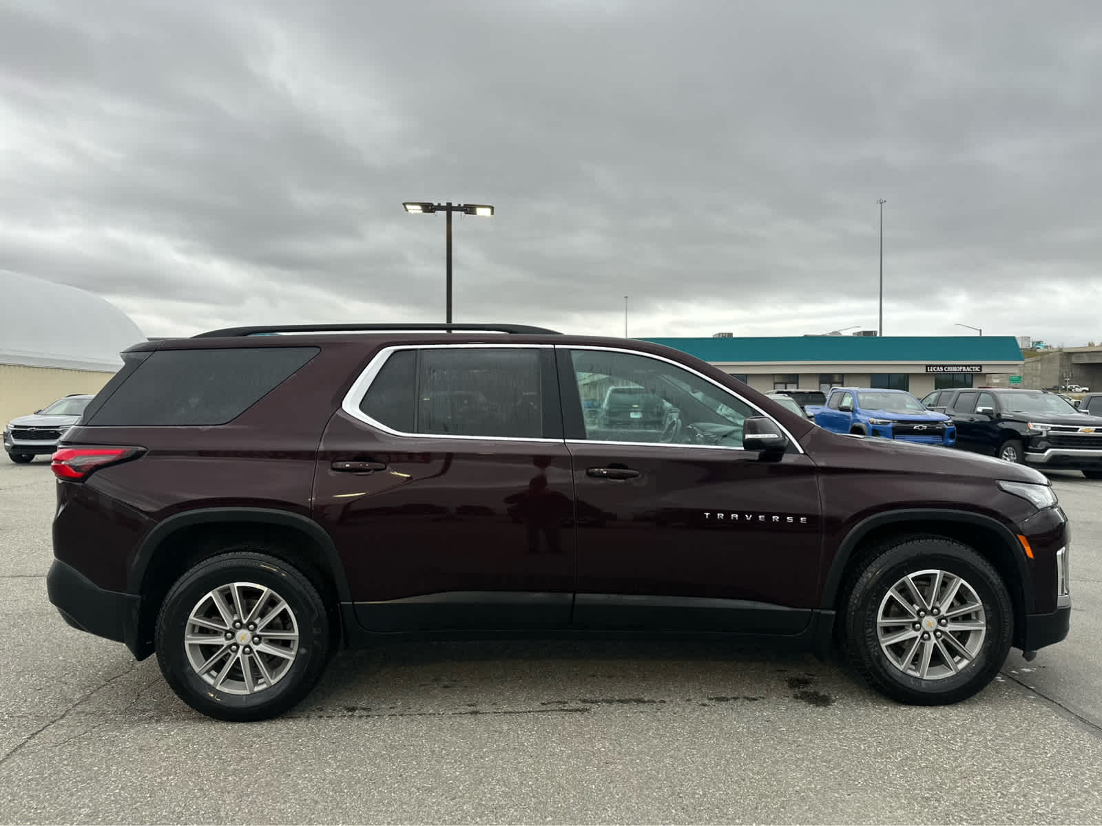 Thumbnail: 2022 Chevrolet Traverse - 8