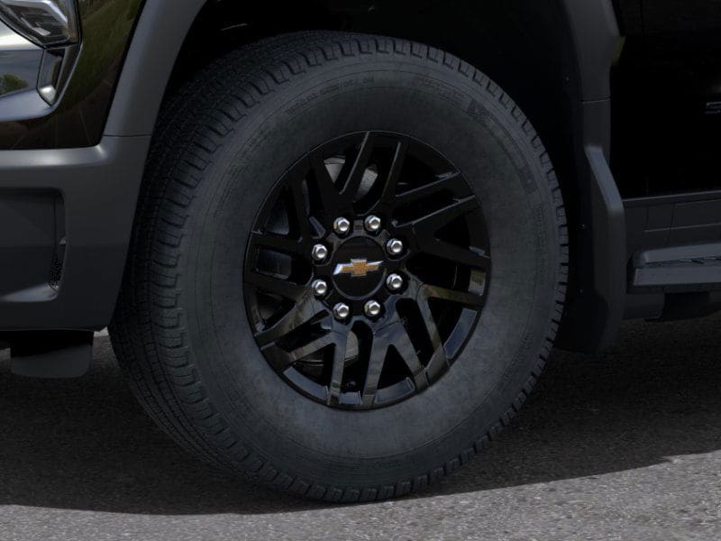 Thumbnail: 2025 Chevrolet Silverado EV - 9