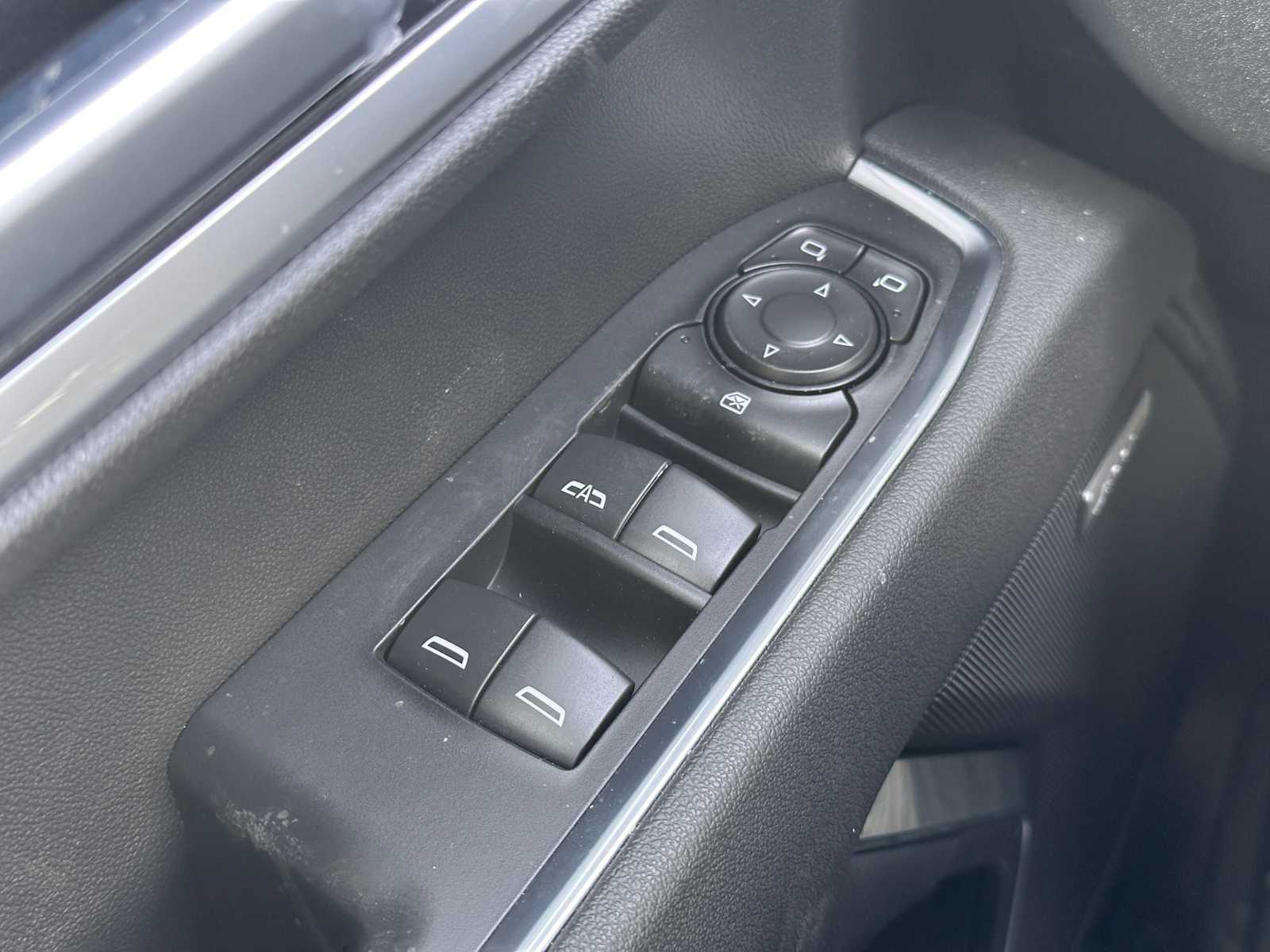 Thumbnail: 2026 Chevrolet Silverado 1500 - 5