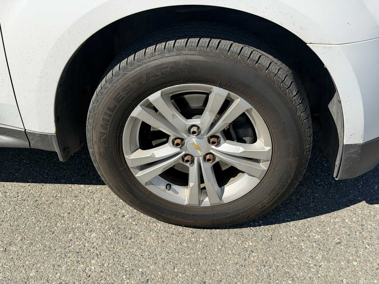 Thumbnail: 2014 Chevrolet Equinox - 16