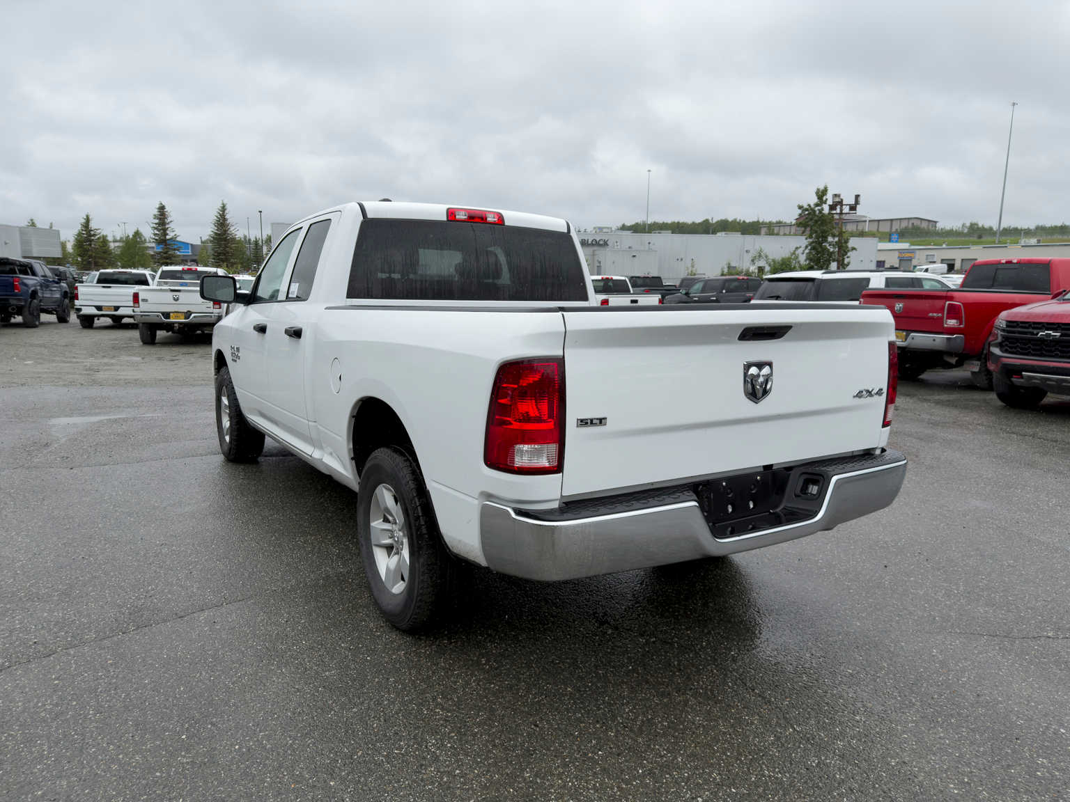 2024 RAM Ram 1500 Classic SLT - Photo 9