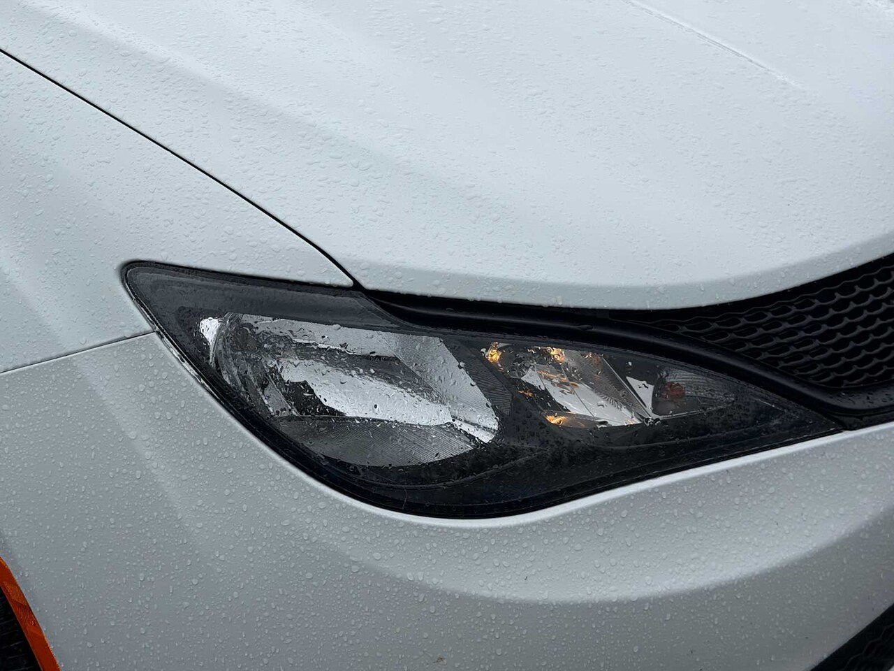 2025 Chrysler Pacifica Limited - Image 16
