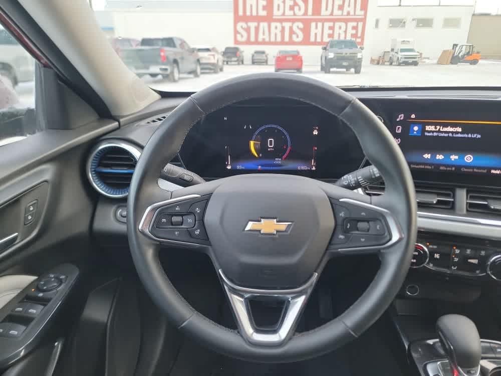 Thumbnail: 2025 Chevrolet Trax - 14