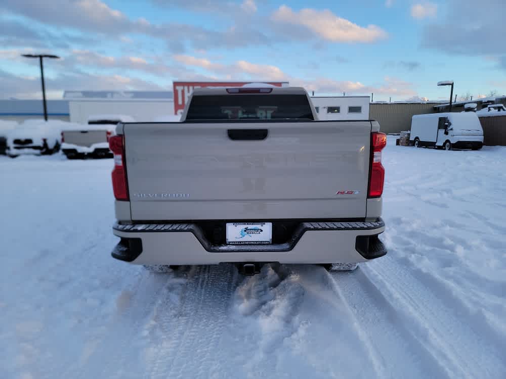 Thumbnail: 2026 Chevrolet Silverado 1500 - 4