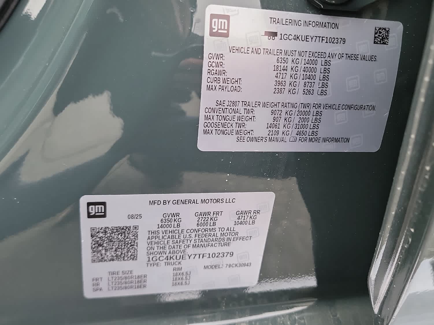 Thumbnail: 2026 Chevrolet Silverado 3500 - 22