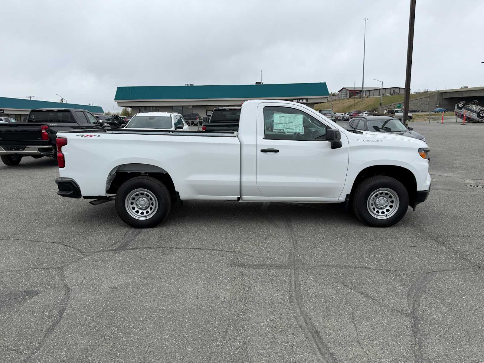 Thumbnail: 2026 Chevrolet Silverado 1500 - 12