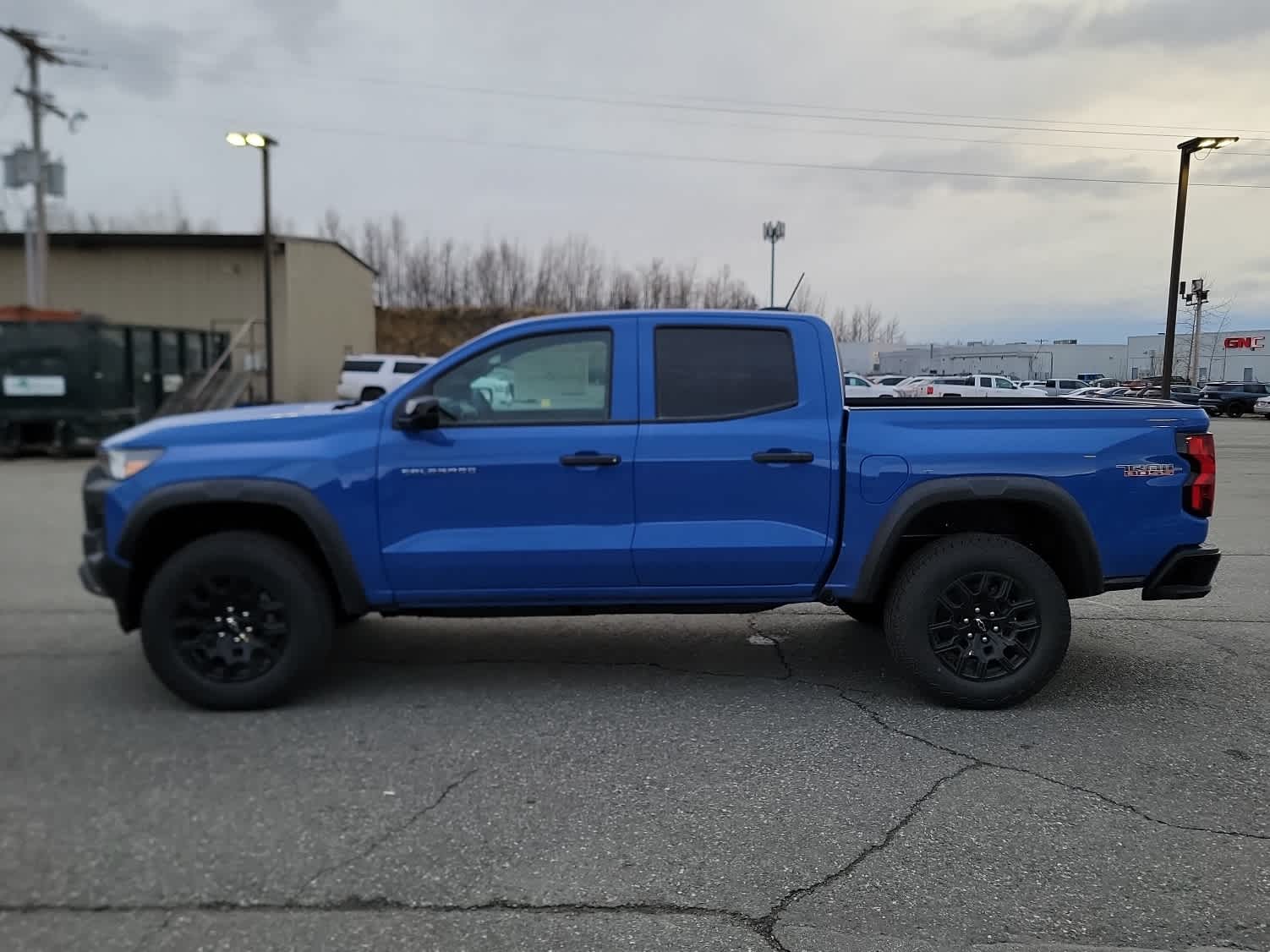 Thumbnail: 2026 Chevrolet Colorado - 2