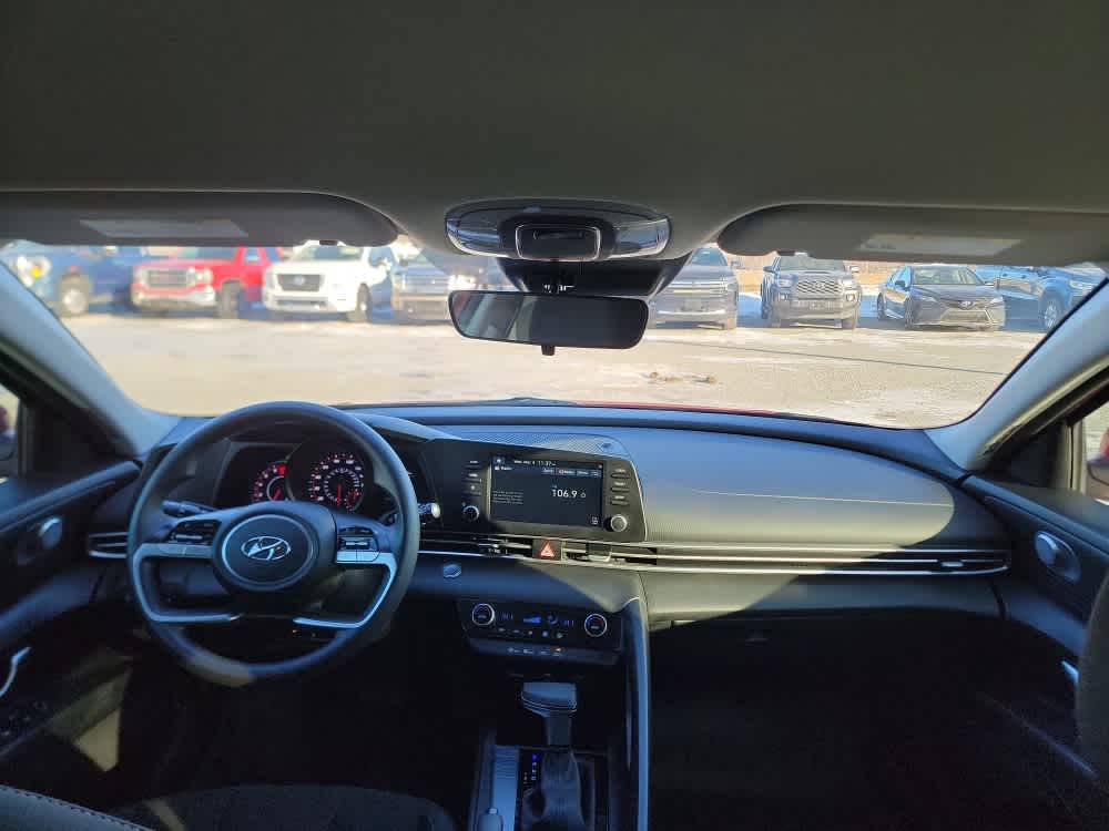 Thumbnail: 2023 Hyundai Elantra - 24